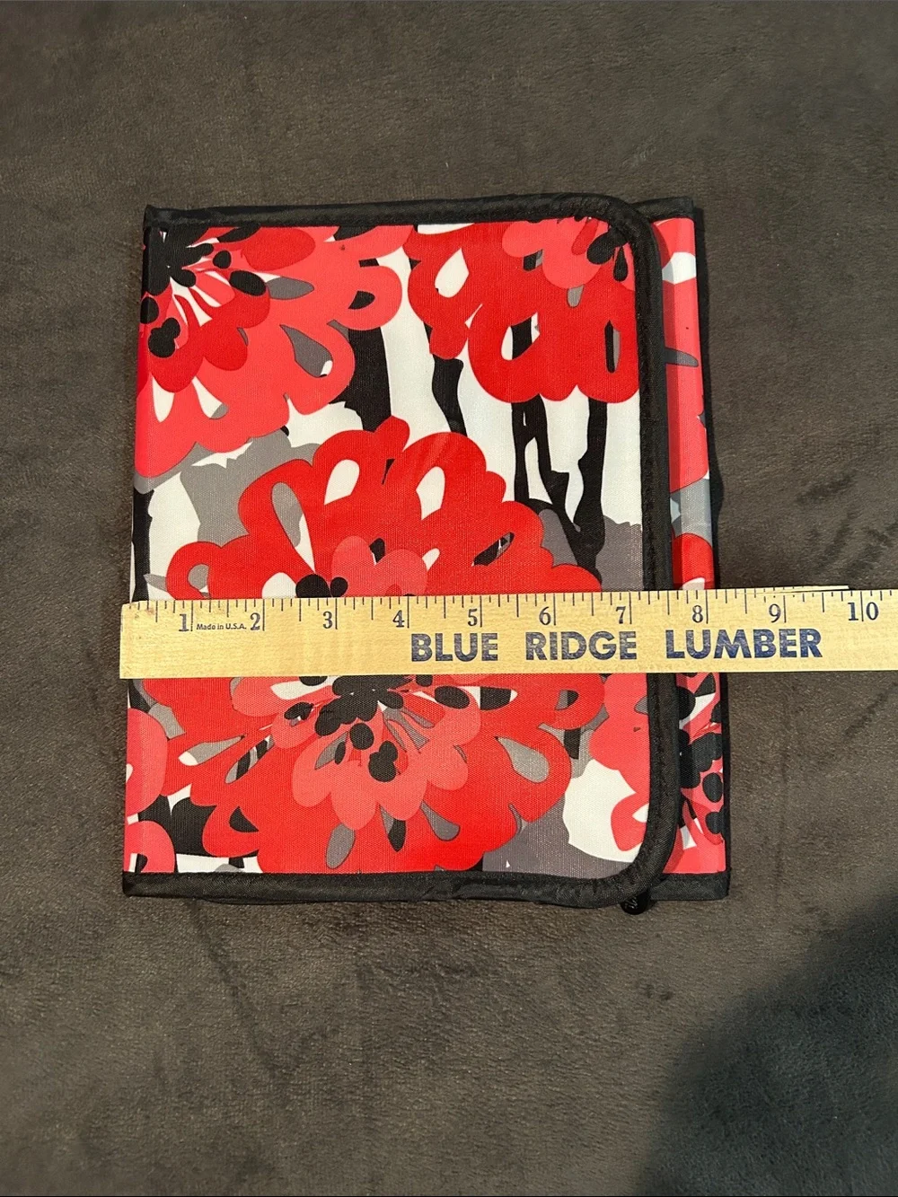 thirty-one Red Floral Foldable Organizer